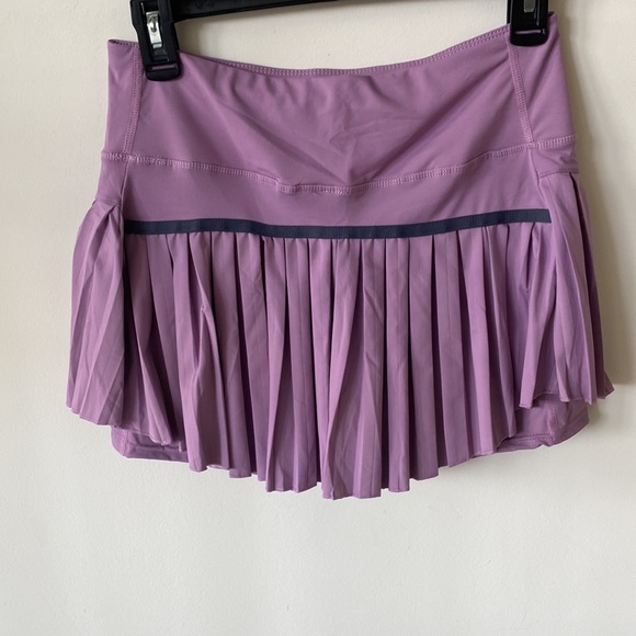 Tennis skirt with built in shorts; size XL( fits more like a medium/large);NWOT - Picture 8 of 11